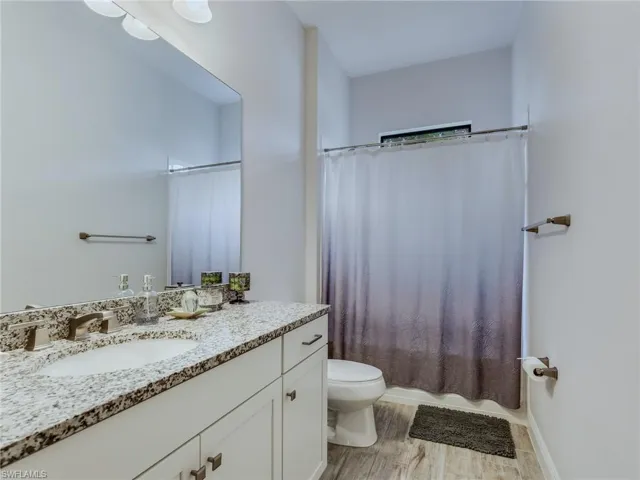 21358  Estero Palm  WAY, Estero, FL 33928