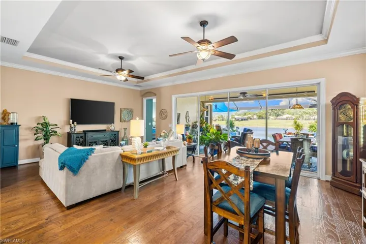 10534  Carena  CIR, Fort Myers, FL 33913