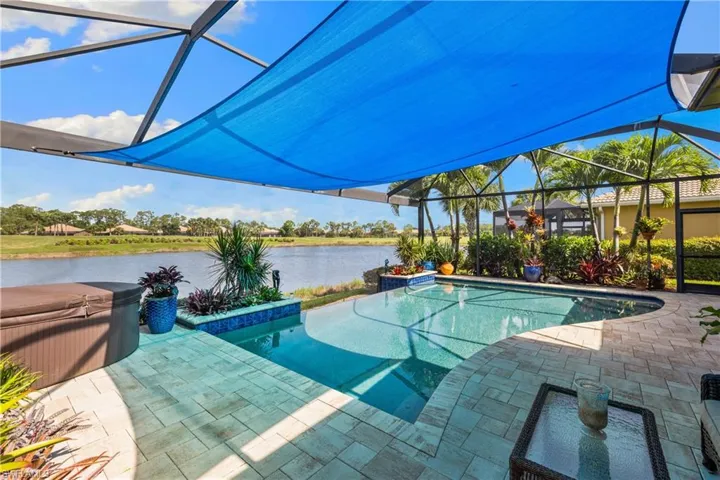 10534  Carena  CIR, Fort Myers, FL 33913