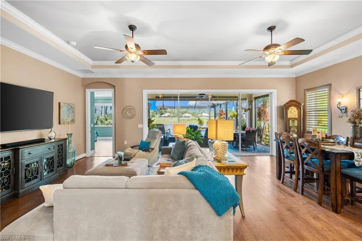 10534  Carena  CIR, Fort Myers, FL 33913