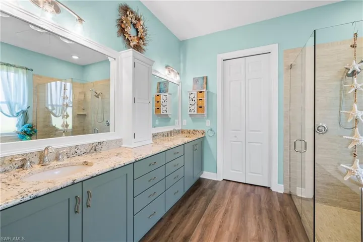 10534  Carena  CIR, Fort Myers, FL 33913