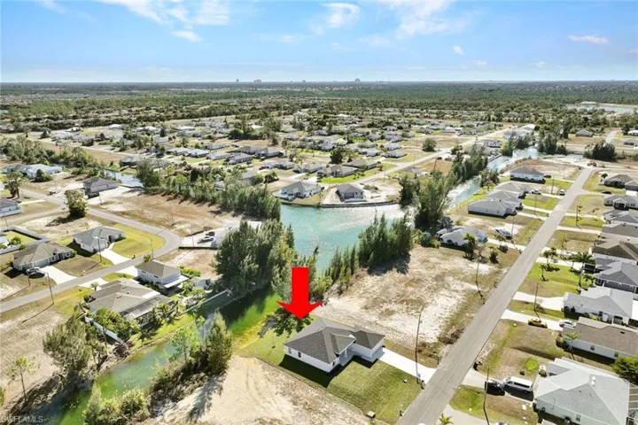 Intersecting canal views!