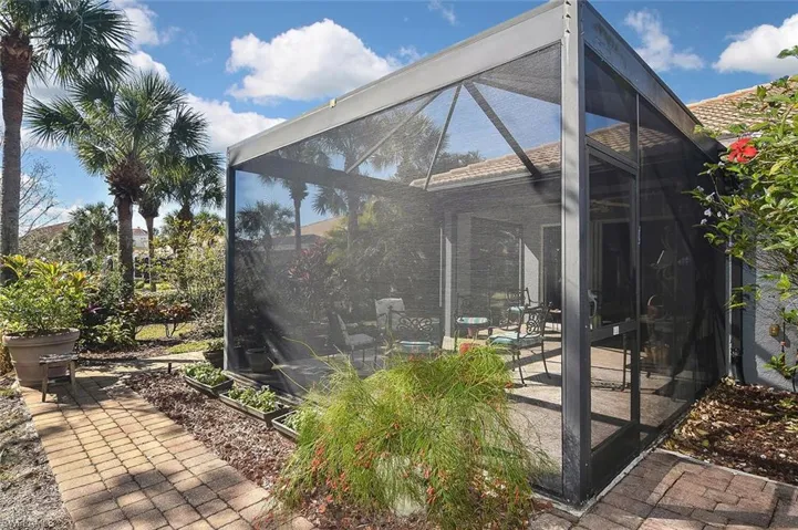 The Lanai has 2 doors for convenient access to the outside space
