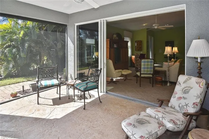 The large Lanai has full picture screens to appreciate the view and local wildlife
