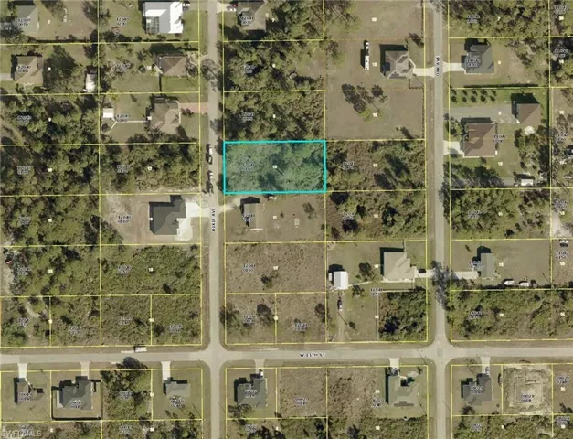 1106 Dixie Ave, Lehigh Acres, Florida 33972