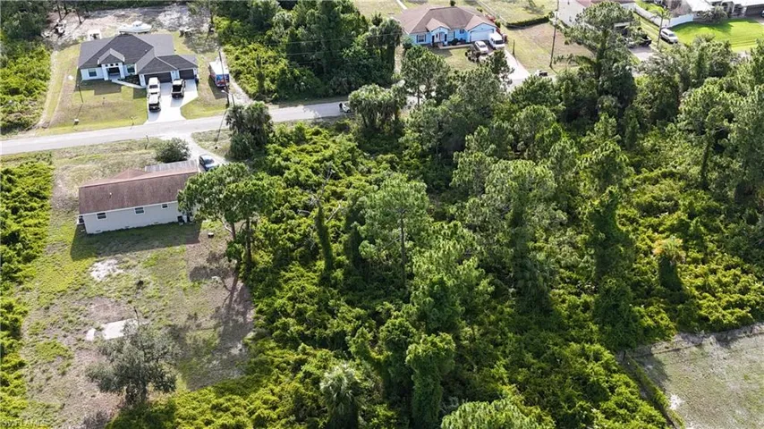 1106 Dixie Ave, Lehigh Acres, Florida 33972