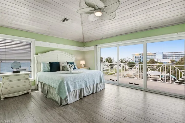 Primary Suite with 3rd Floor Private Balcony