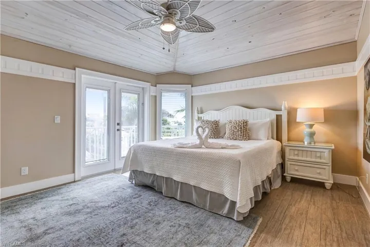 Guest Room With Ensuite Bathroom