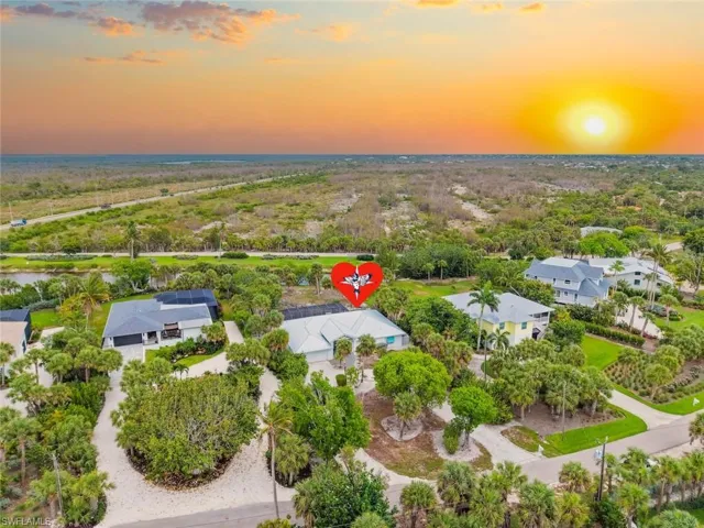 4775 Rue Helene, Sanibel, Florida 33957
