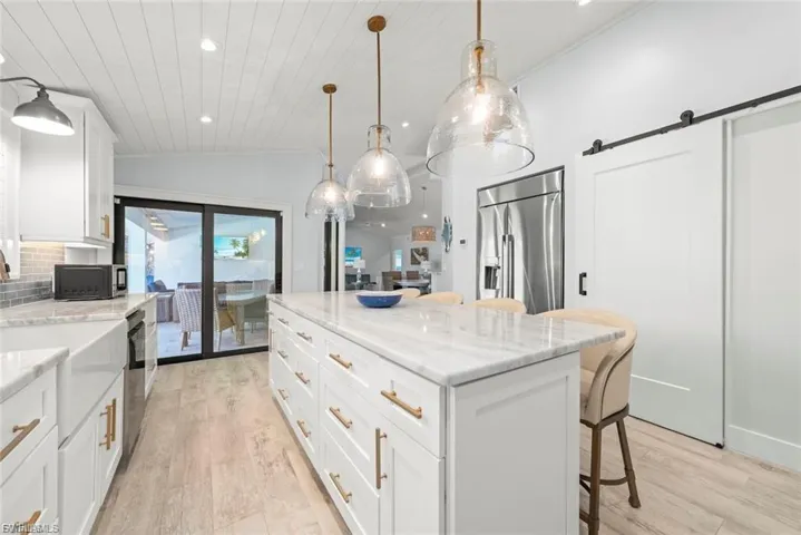 4775 Rue Helene, Sanibel, Florida 33957