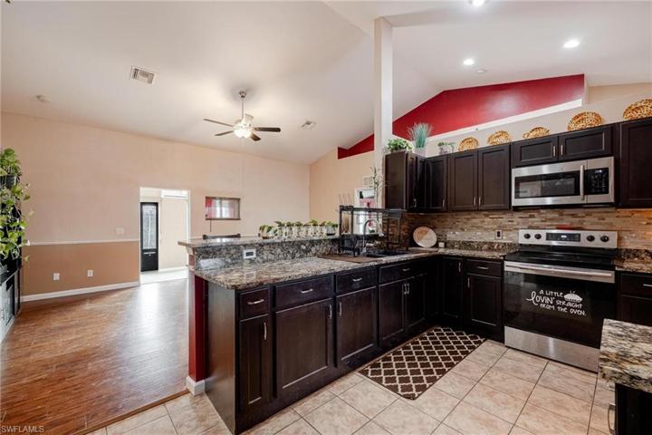 717  Fleming S AVE, Lehigh Acres, FL 33974