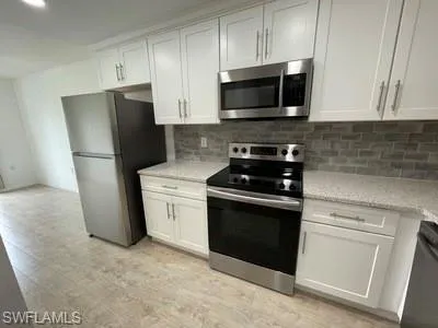 1200 Commonwealth Cir 103, Naples, Florida 34116