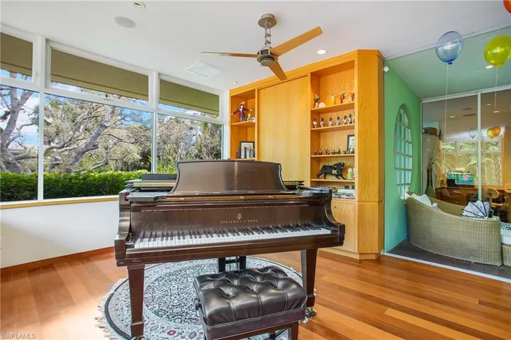 132 North ST, NAPLES FL 34108