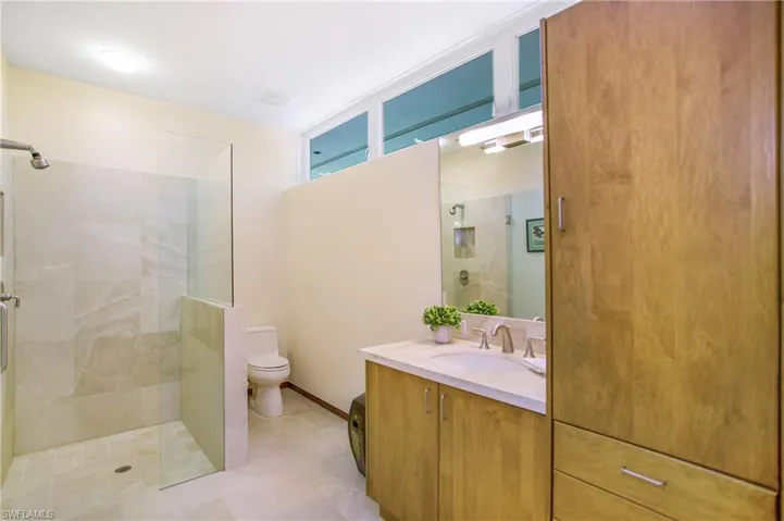 132 North ST, NAPLES FL 34108