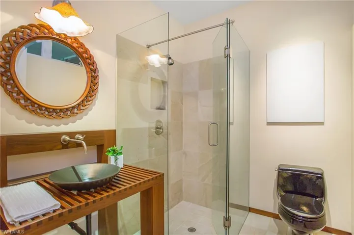 132 North ST, NAPLES FL 34108