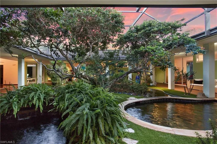 132 North ST, NAPLES FL 34108