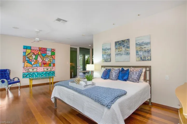132 North ST, NAPLES FL 34108