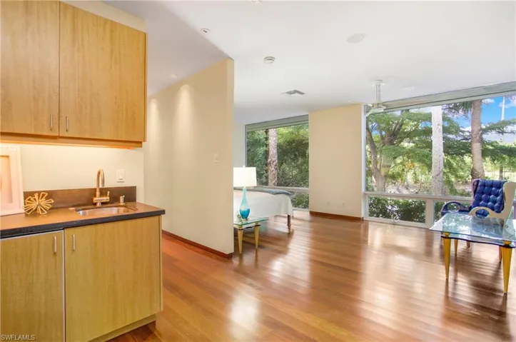 132 North ST, NAPLES FL 34108