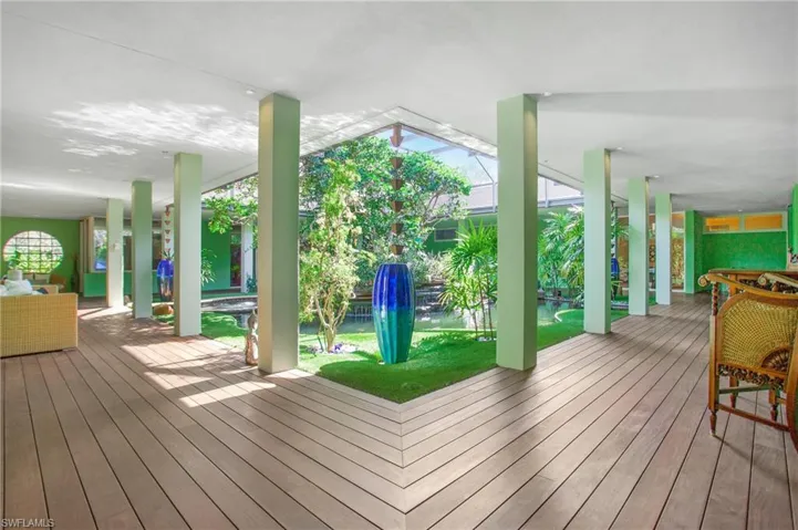 132 North ST, NAPLES FL 34108