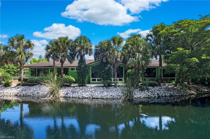 132 North ST, NAPLES FL 34108