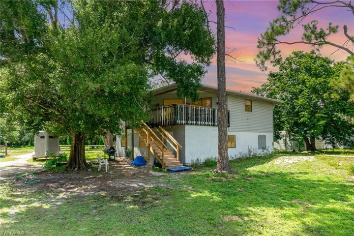 19201 Matt Rd, North Fort Myers, Florida 33917