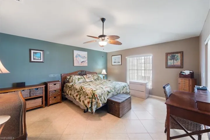 2930 SW 4th  AVE, Cape Coral, FL 33914