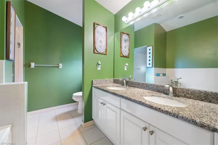2930 SW 4th  AVE, Cape Coral, FL 33914