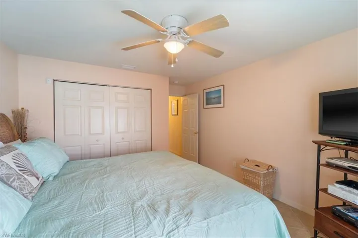 2930 SW 4th  AVE, Cape Coral, FL 33914