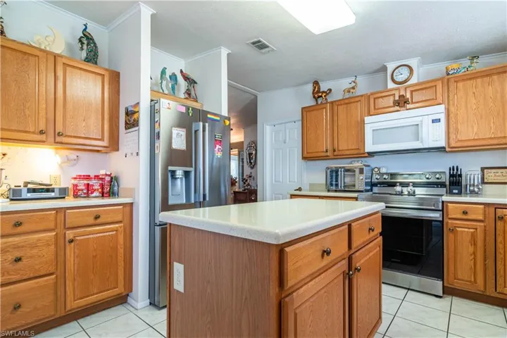 19876 Frenchmans Ct, North Fort Myers, Florida 33903
