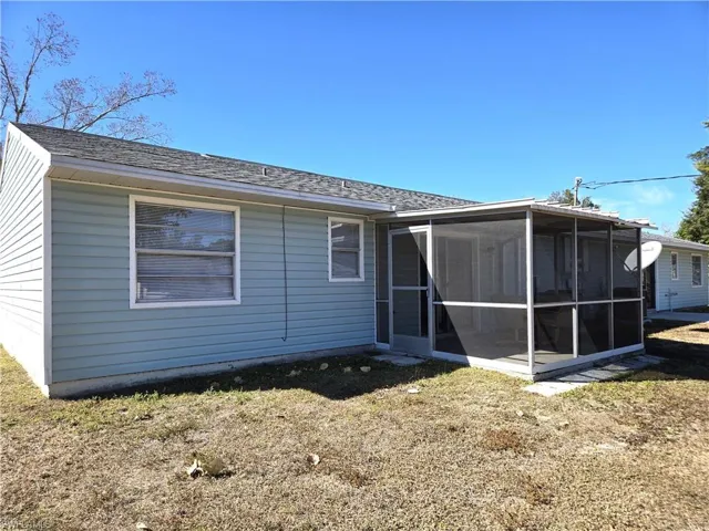 2222/2224  Virginia  AVE, Fort Myers, FL 33905