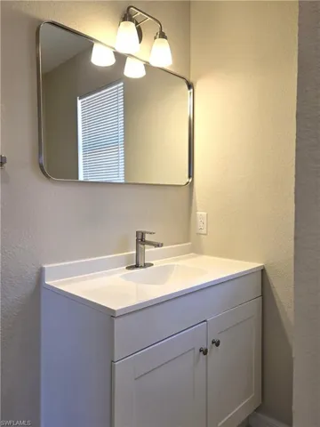 2222/2224  Virginia  AVE, Fort Myers, FL 33905