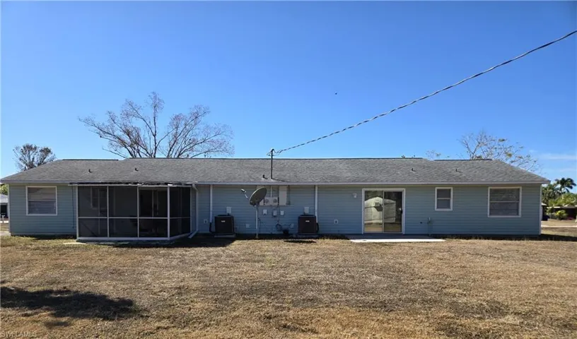 2222/2224  Virginia  AVE, Fort Myers, FL 33905