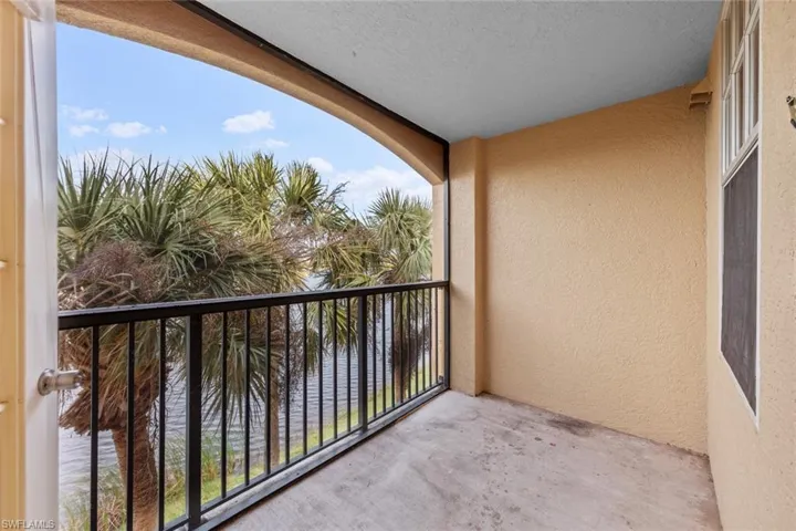 8736 River Homes Ln 7304, Bonita Springs, Florida 34135