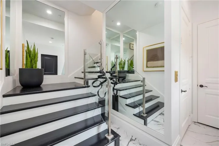 16653 Toscana Cir 704, Naples, Florida 34110