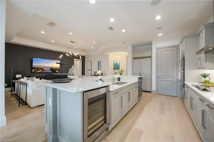 16653 Toscana Cir 704, Naples, Florida 34110