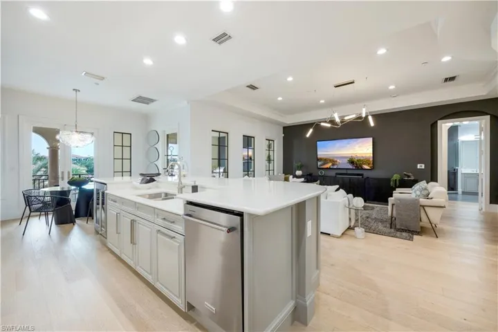 16653 Toscana Cir 704, Naples, Florida 34110