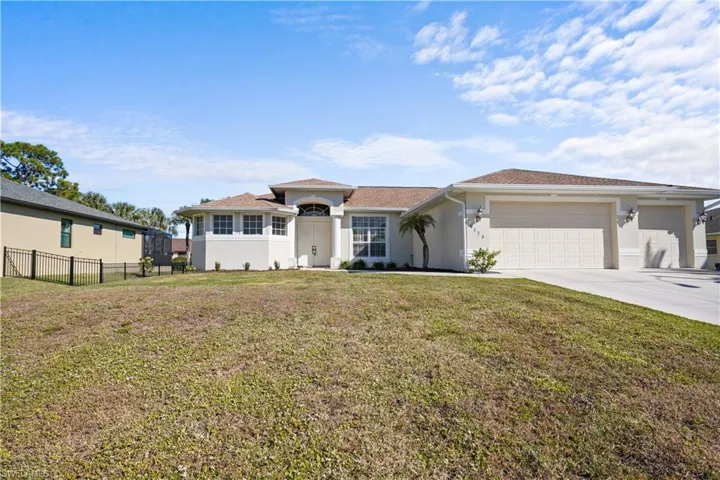 Nice curb appeal for this very well maintained home!