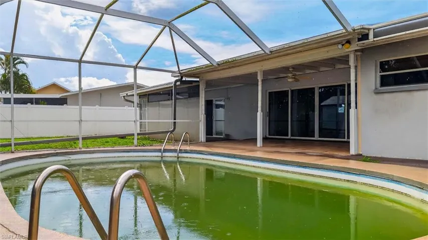 1421 Se 31st St, Cape Coral, Florida 33904