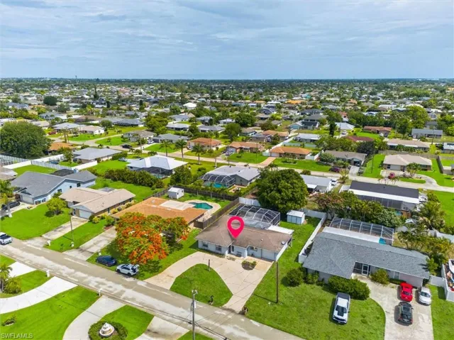 1421 Se 31st St, Cape Coral, Florida 33904