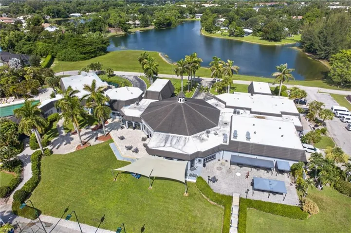 1730 Bald Eagle Dr A, Naples, Florida 34105