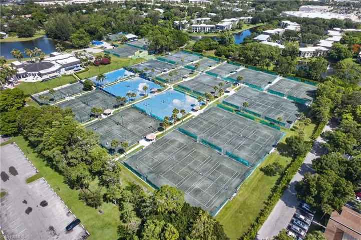 1730 Bald Eagle Dr A, Naples, Florida 34105