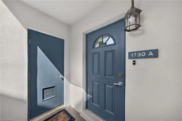 1730 Bald Eagle Dr A, Naples, Florida 34105