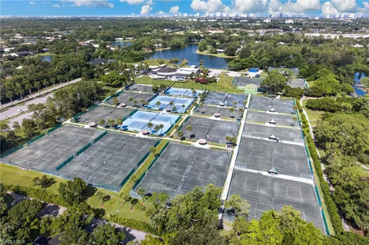 1730 Bald Eagle Dr A, Naples, Florida 34105
