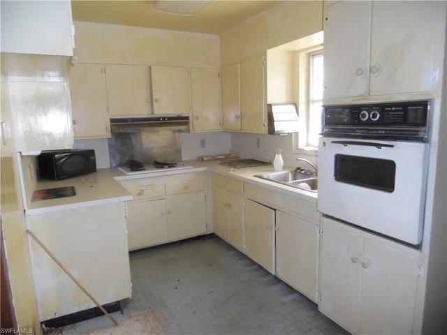 3500 Croton RD, NAPLES FL 34104