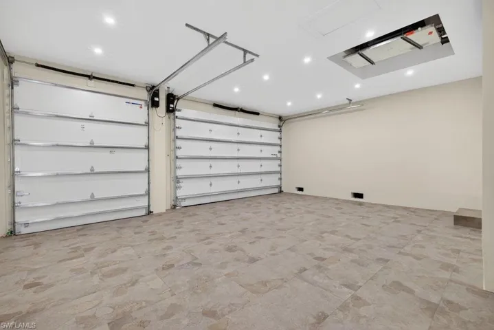 422 Sw 31st Ave, Cape Coral, Florida 33991