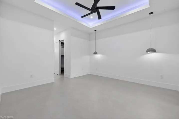 422 Sw 31st Ave, Cape Coral, Florida 33991