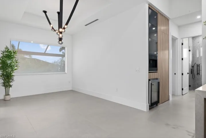 422 Sw 31st Ave, Cape Coral, Florida 33991