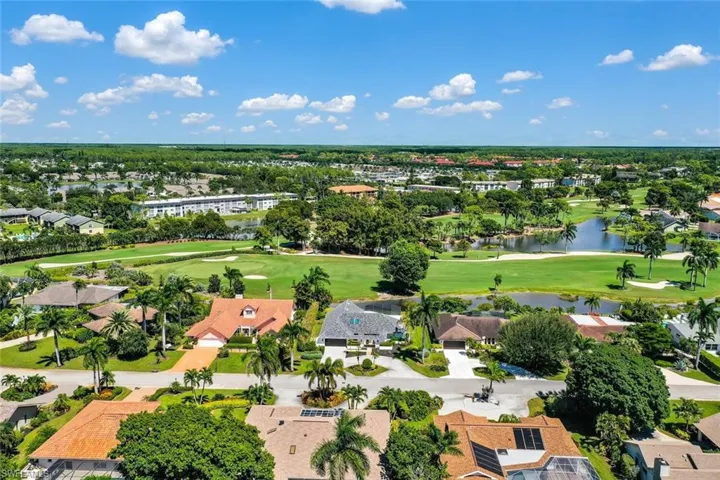 167 Torrey Pines Pt, Naples, Florida 34113
