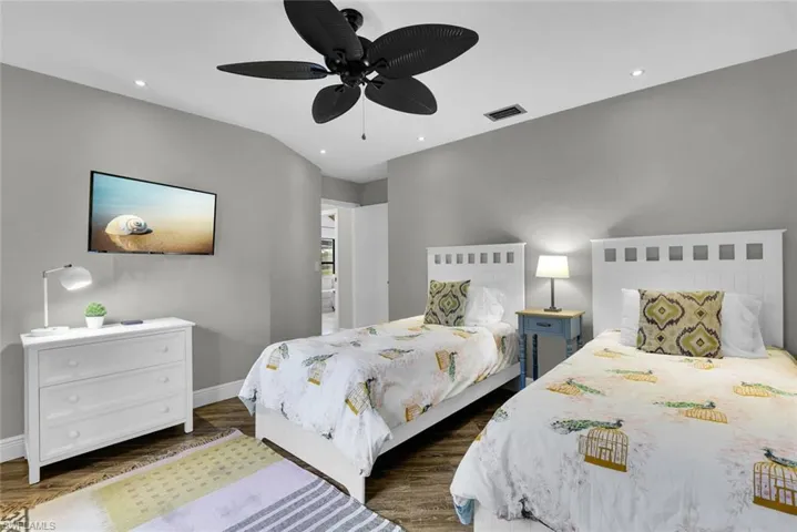 167 Torrey Pines Pt, Naples, Florida 34113