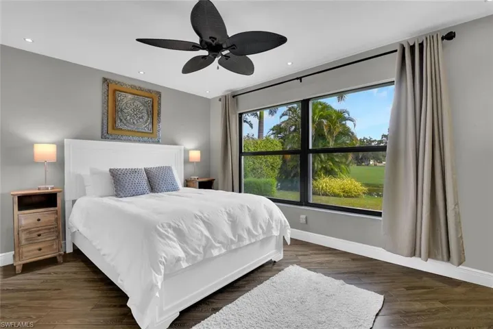 167 Torrey Pines Pt, Naples, Florida 34113
